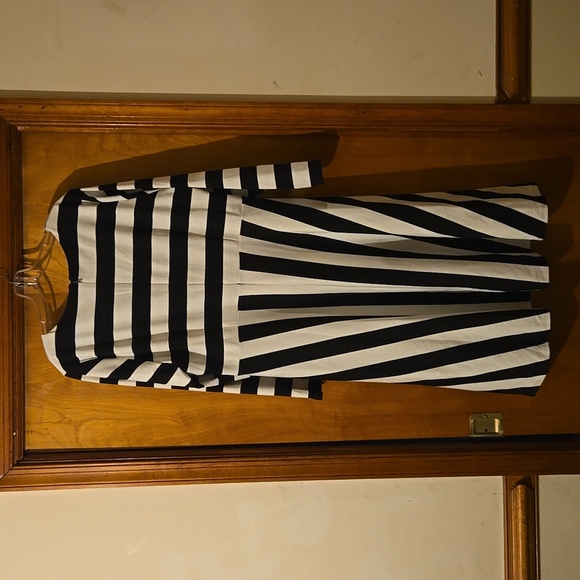 Eloquii Black/White Dress - Picture 5 of 6